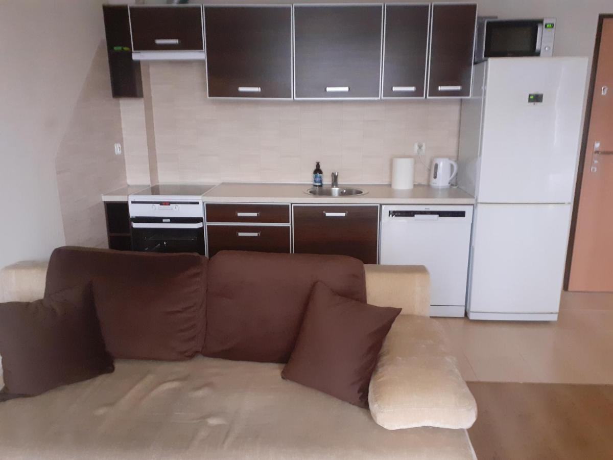 Sloneczny Apartament Z Malym Ogrodkiem Wejherowo Eksteriør bilde