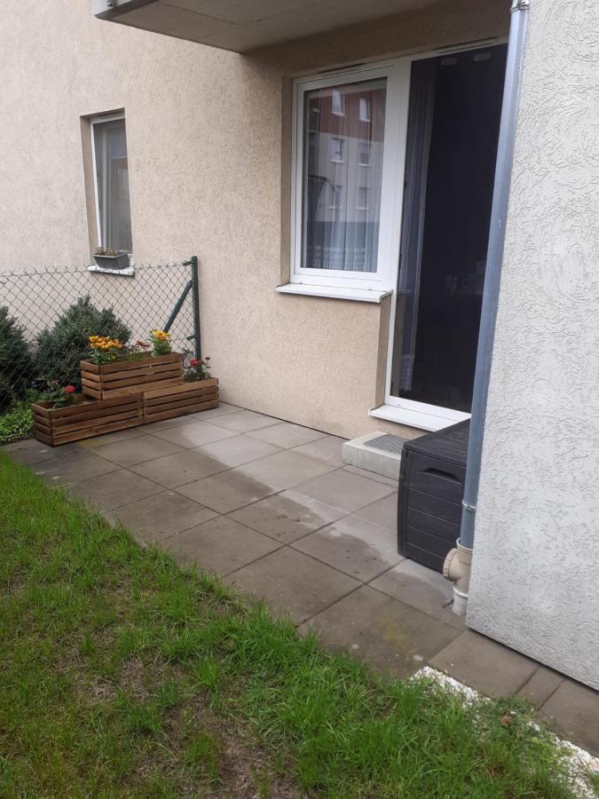 Sloneczny Apartament Z Malym Ogrodkiem Wejherowo Eksteriør bilde