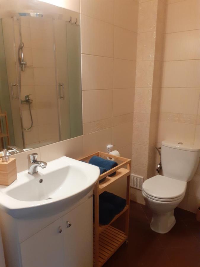 Sloneczny Apartament Z Malym Ogrodkiem Wejherowo Eksteriør bilde